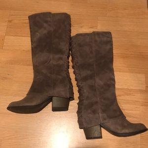 Mauve/tan knee high boots